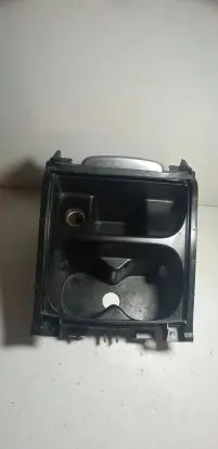 Volvo V70 Cup holder front 390228
