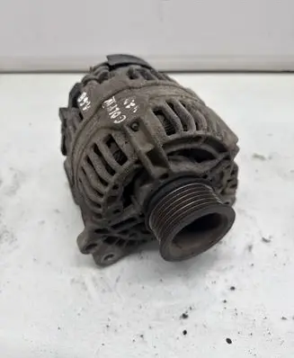 Volkswagen Golf IV Generator/alternator 028903028C