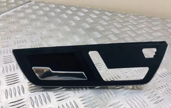 Mercedes-Benz S W221 Rear door interior handle trim A22117304748