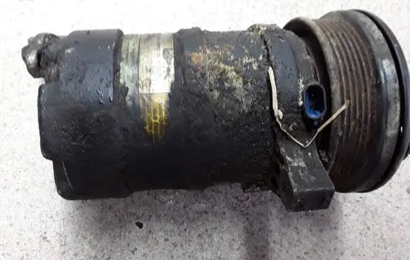 Cadillac STS Seville Air conditioning (A/C) compressor (pump) 1136037