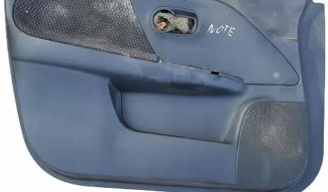 Nissan Note (E11) Front door card panel trim