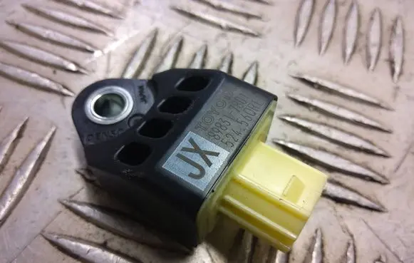 Lexus NX Airbag deployment crash/impact sensor 89831-78010