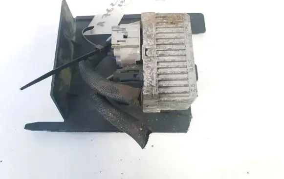 Opel Insignia A Glow plug pre-heat relay b2110017751 18.16.19