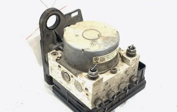 Skoda Octavia Mk3 (5E) ABS Pump 5Q0614517AQ