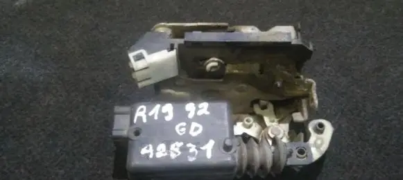 Renault 19 Rear door lock
