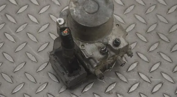 Mazda 6 ABS Pump GHR1437A0 1338005670
