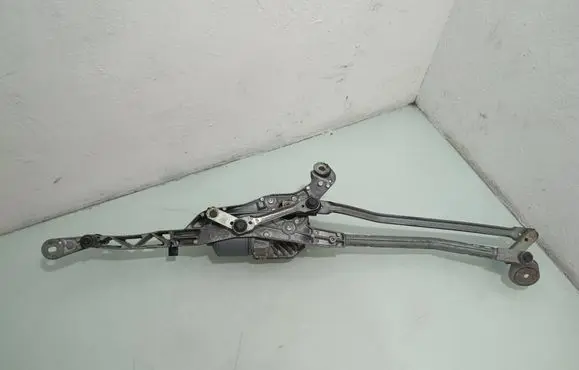 Mercedes-Benz C W204 Front wiper linkage and motor 3397021440 A2048201040