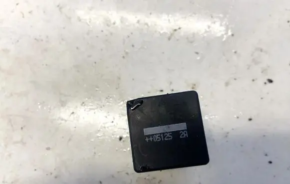 Ford Mondeo Mk III Other relay 2S7T14B192AA 2S7T-14B192-AA