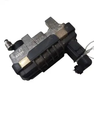 BMW 3 E90 E91 Turbine electric control actuator 781751 6NW009660 G004