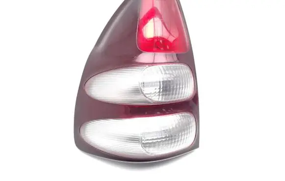 Toyota Land Cruiser (J120) Rear/tail lights