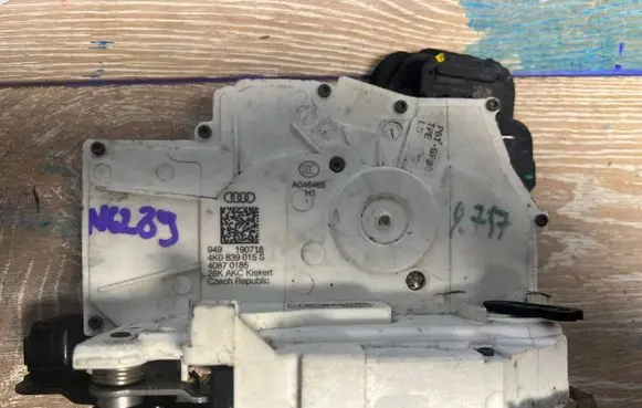 Audi Q8 Other exterior part 4K0839015S