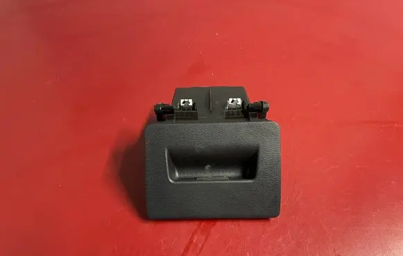 BMW X1 F48 F49 Glove box 9292183 51459292183