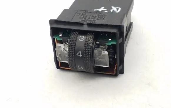 Audi Q7 4L Seat heating switch 8E0963563 4E0963563A