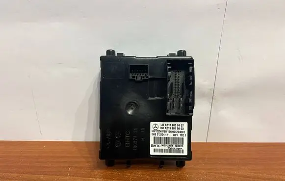 Mercedes-Benz E W213 Air conditioning/heating control unit A2139000407 A2139015603 5HB01210411