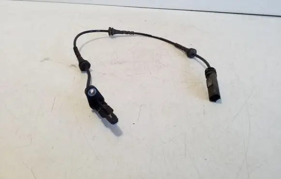 BMW i4 ABS rear brake sensor 6892609