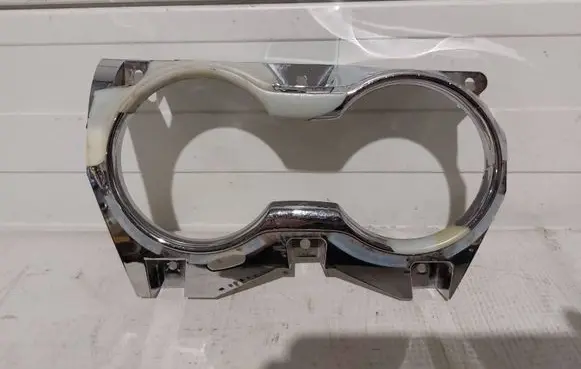 Ford Mustang VI Cup holder FR3B63045M18A FR3Z15A440