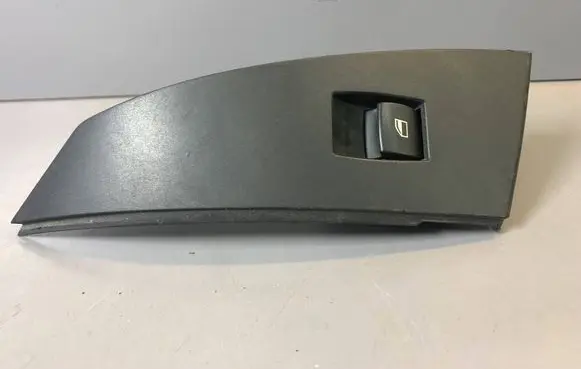BMW 5 E60 E61 Electric window control switch 15939807