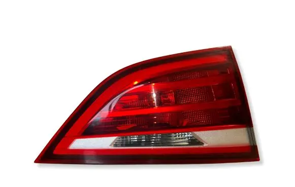 BMW 2 F46 Tailgate rear/tail lights 7329791