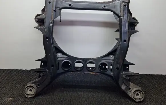 Porsche Cayenne (92A) Front subframe 7L0499311E 7L0499314C