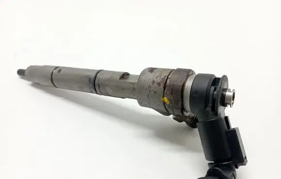 Fuel injector