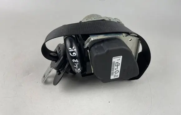 Mini One - Cooper F56 F55 Rear seatbelt 5A40463