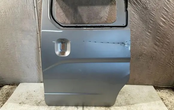 Nissan e-NV200 Side sliding door 