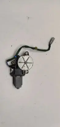 Honda CR-V Rear window lifting mechanism without motor 711240