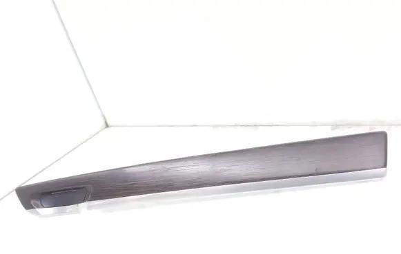 BMW 7 F01 F02 F03 F04 Dashboard glove box trim 9149456