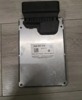 Volkswagen PASSAT B8 Suspension control unit/module 5Q0907376
