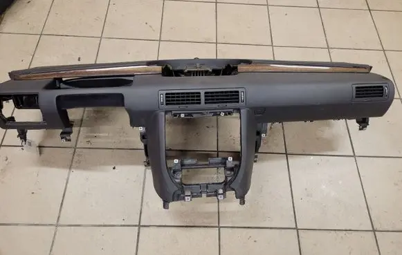Citroen C6 Dashboard
