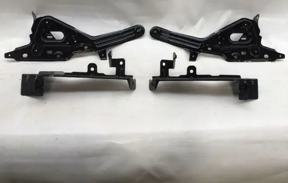 Smart ForFour II W453 Fender mounting bracket 631467979R