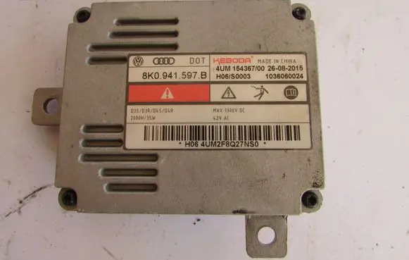 Skoda Octavia Mk3 (5E) Headlight ballast module Xenon 8K0941597B