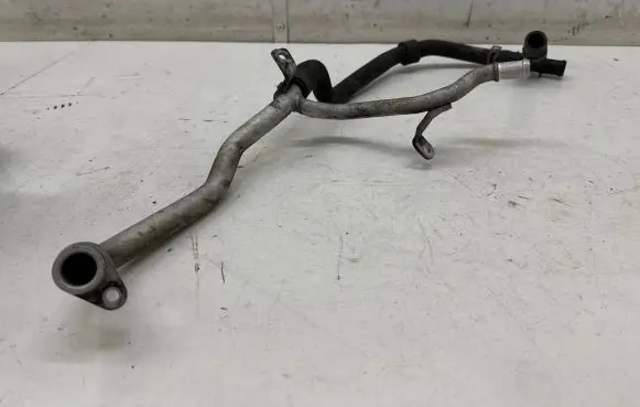 Audi A4 S4 B9 Air conditioning (A/C) pipe/hose 8W2819372C