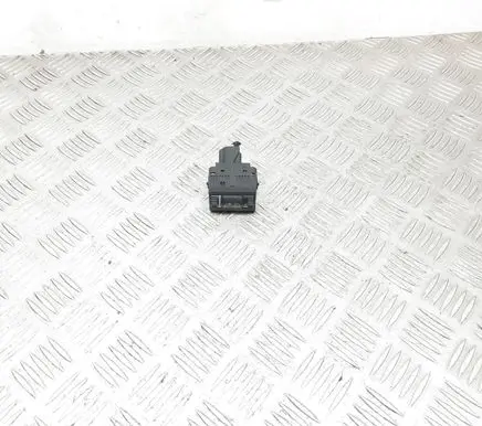 Volkswagen Polo IV 9N3 Headlight level height control switch 6Q0941333C