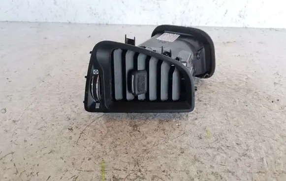 Dodge Challenger Cabin air duct channel 5LE74DX9AC