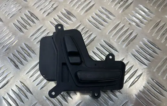 Mercedes-Benz E W211 Seat control switch 2118701110