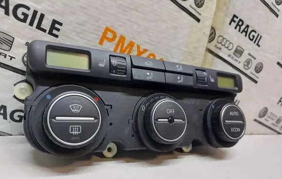 Volkswagen Golf V Climate control unit 74641451