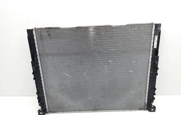 BMW 8 G14 Coolant radiator 9425865 1217 22828110