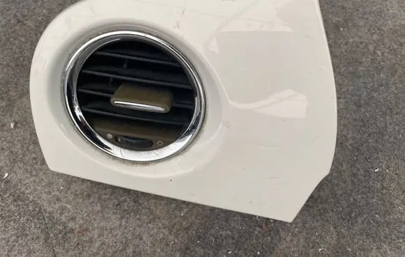 Fiat 500 Dashboard air vent grill cover trim 