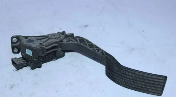 Alfa Romeo 159 Accelerator throttle pedal 60695128 09315