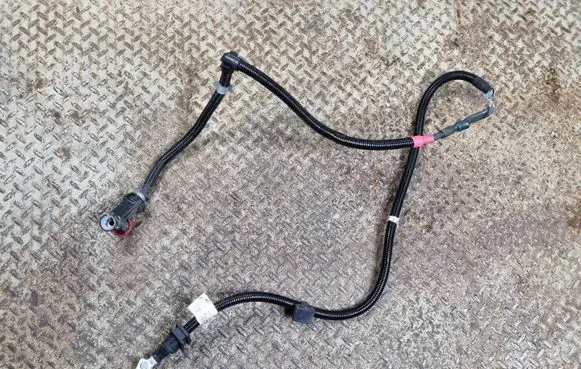 Mini One - Cooper F56 F55 Positive cable (battery) 8654632