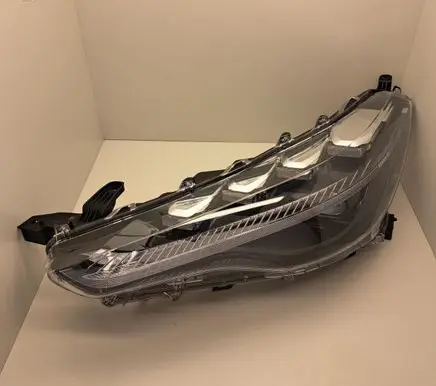 Toyota Corolla Cross Headlight/headlamp 8115016840