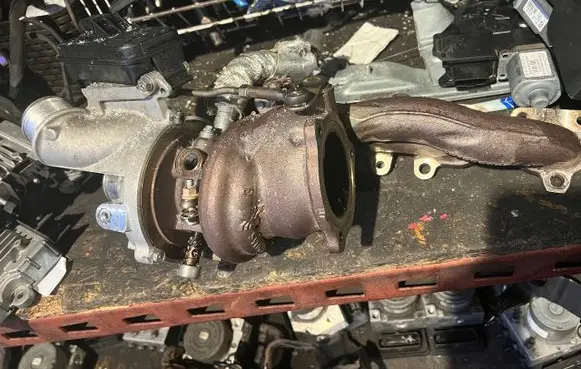 Peugeot 508 II Turbo 9813852580