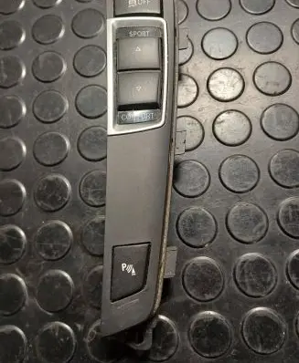 BMW 5 F10 F11 Traction control (ASR) switch 9202951 10014197 120170443