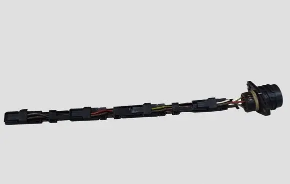 Volkswagen PASSAT B5.5 Fuel injector wires 038971803