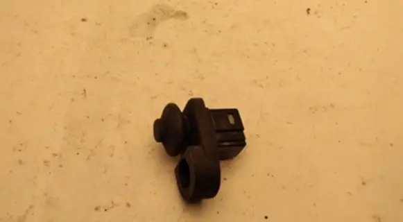 Nissan Qashqai Front door sensor coupe 7329E2