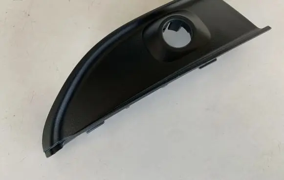 Audi Q7 4M Front bumper lower grill 4M0807951B 4M0807951A