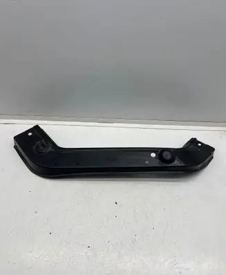 MG ZS Headlight/headlamp mounting bracket 
