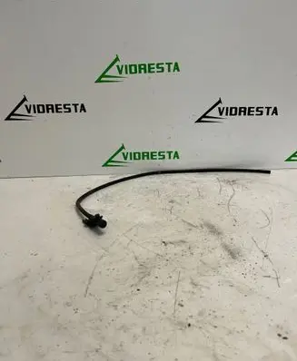 Honda CR-V Window washer liquid tank fill tube 