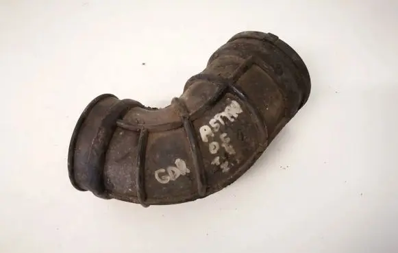 Opel Antara Air intake hose/pipe